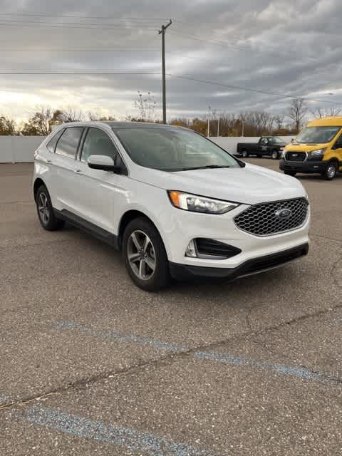 2024 Ford Edge SEL 7