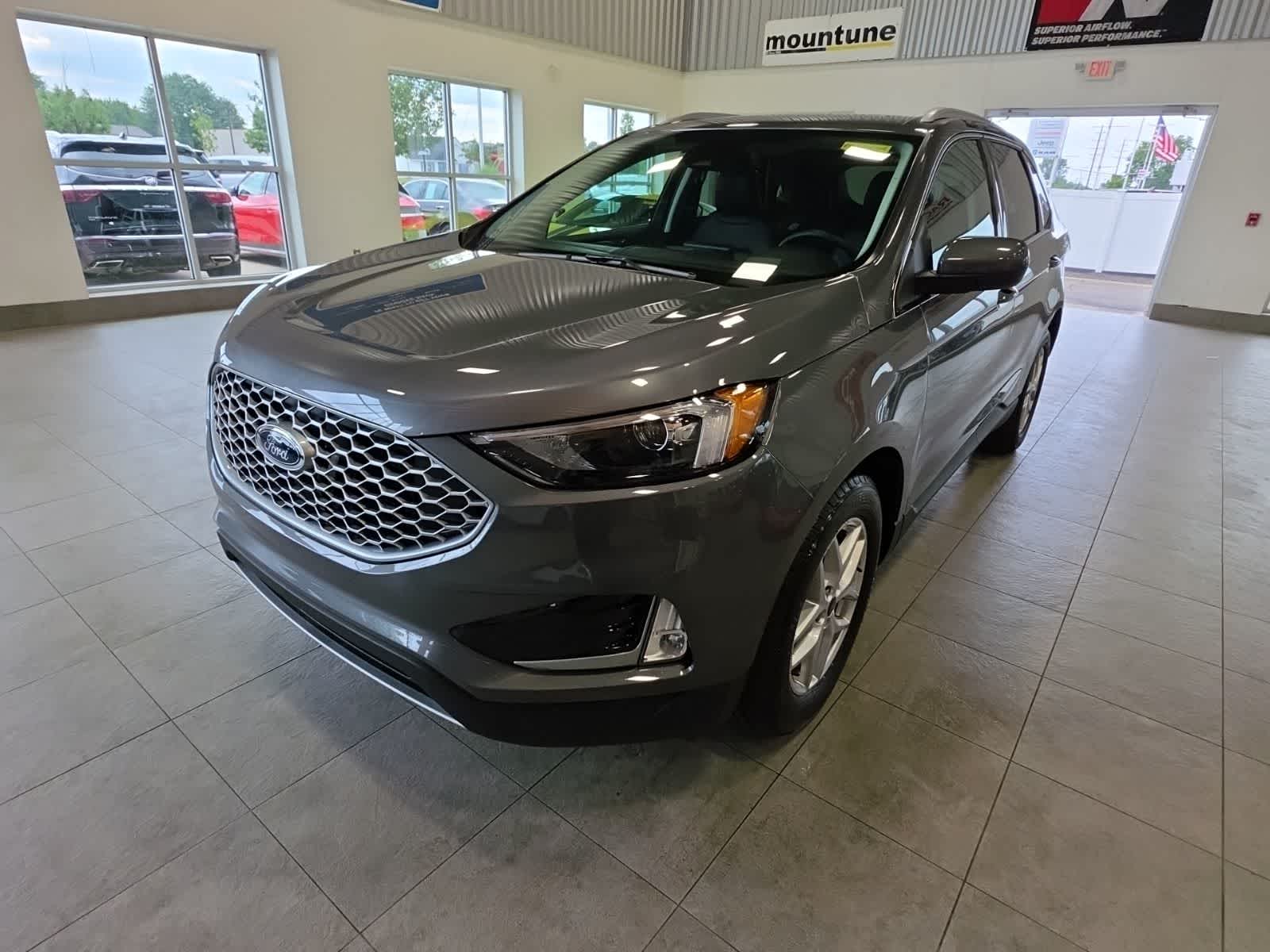 2024 Ford Edge