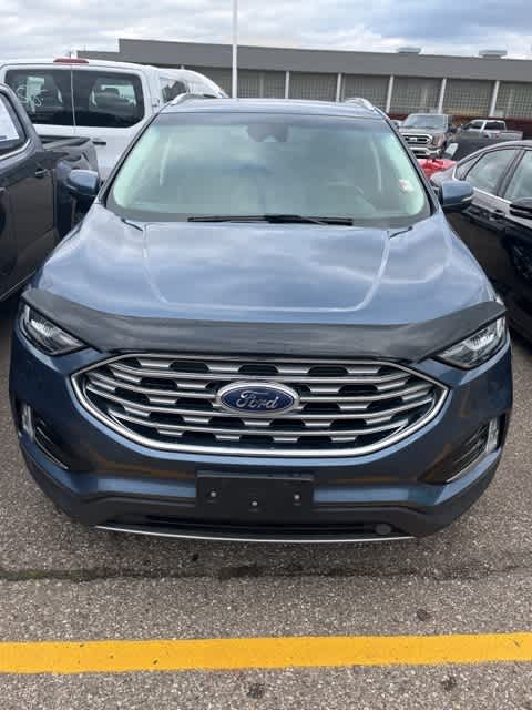 2019 Ford Edge Titanium 8