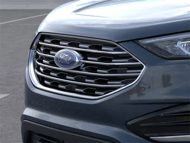 2024 Ford Edge Titanium 17