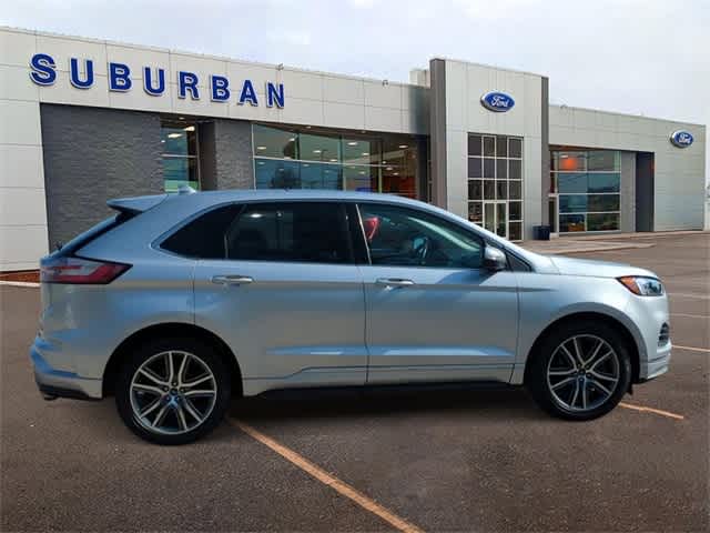 2019 Ford Edge Titanium 9