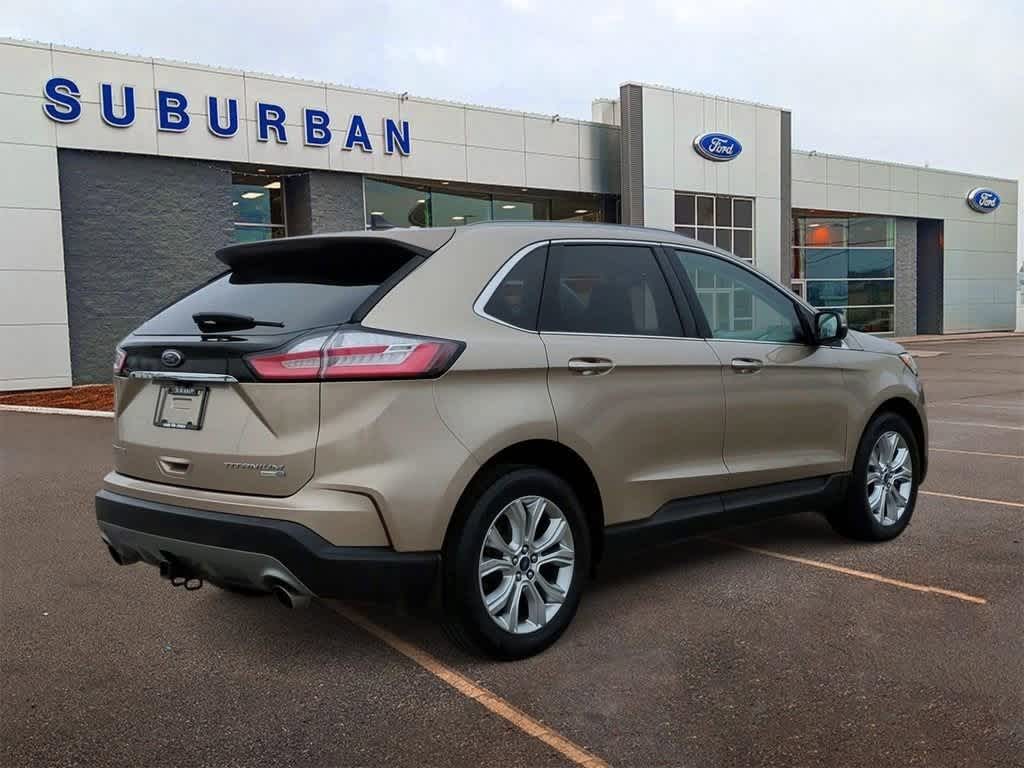 2020 Ford Edge Titanium 8