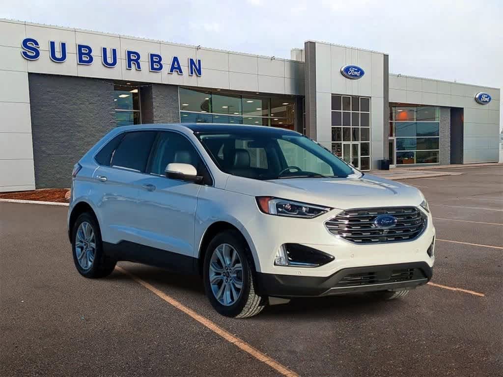 2022 Ford Edge Titanium 2