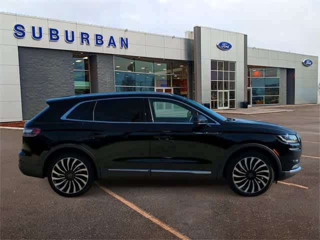 2022 Lincoln Nautilus Black Label 9