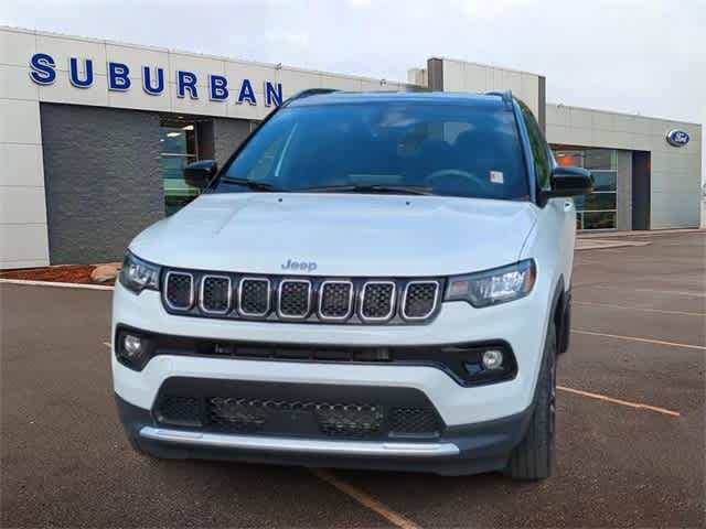 2023 Jeep Compass Limited 3