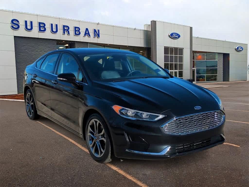 2020 Ford Fusion SEL 2