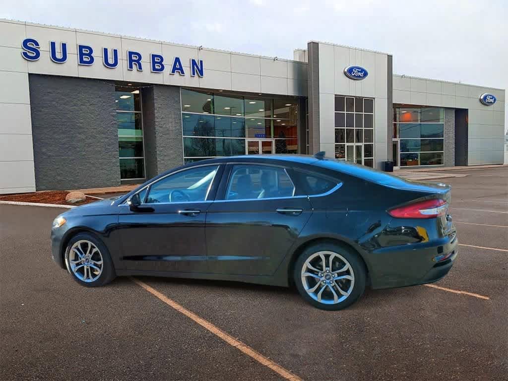 2020 Ford Fusion SEL 6