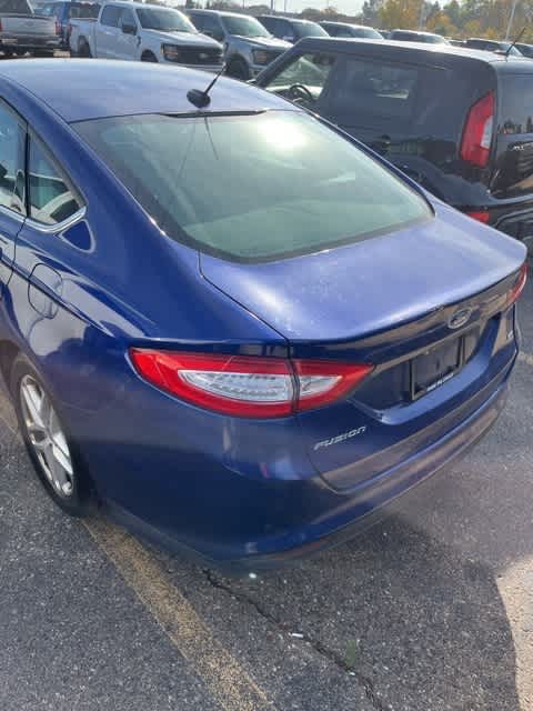 2015 Ford Fusion SE 2