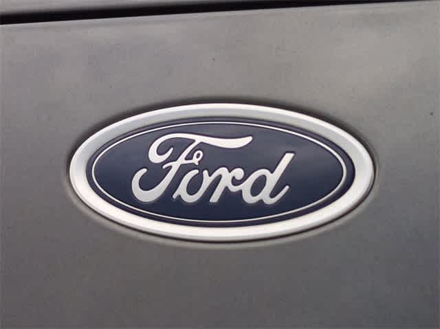 2018 Ford Fusion SE 11