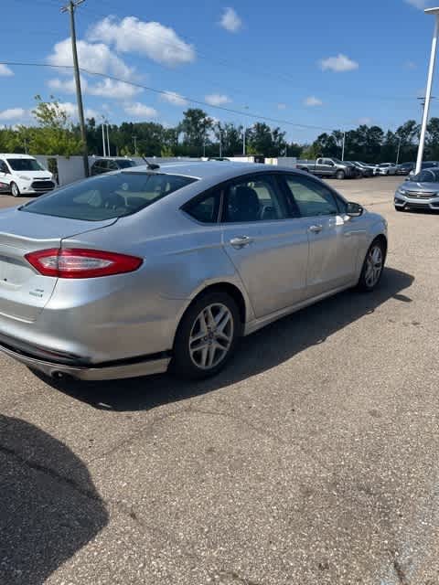 2014 Ford Fusion SE 8