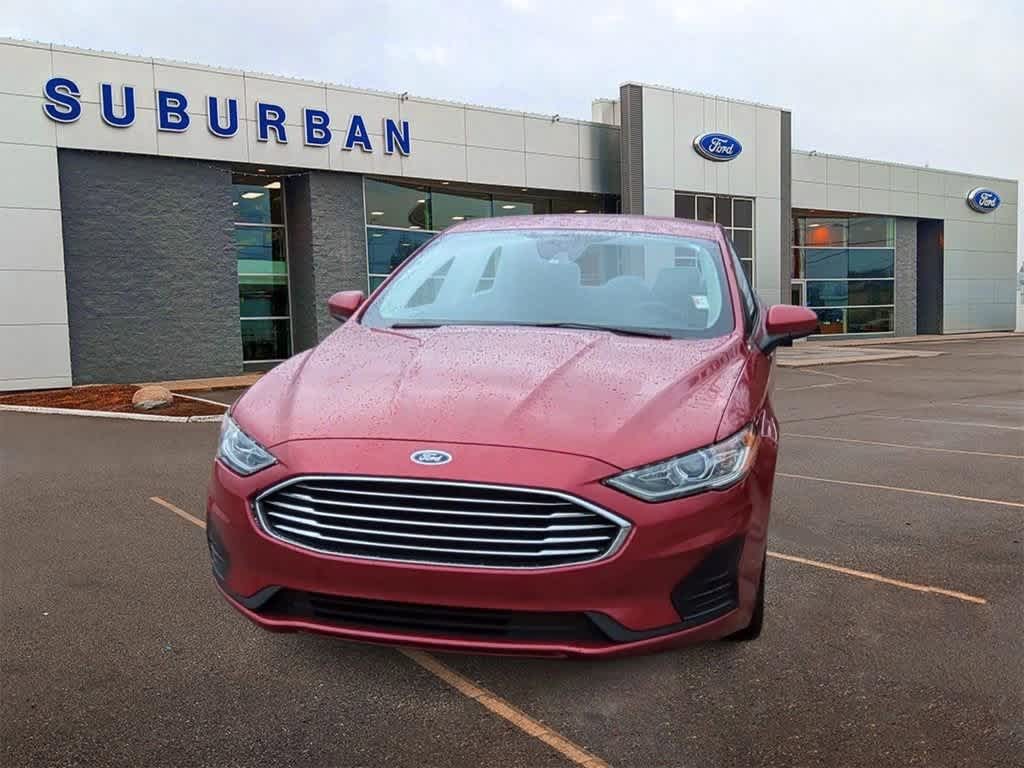 2020 Ford Fusion SE 3