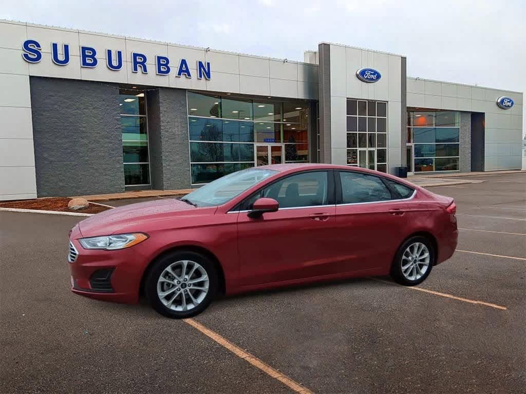 2020 Ford Fusion SE 4