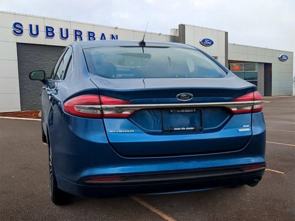 2017 Ford Fusion SE 7