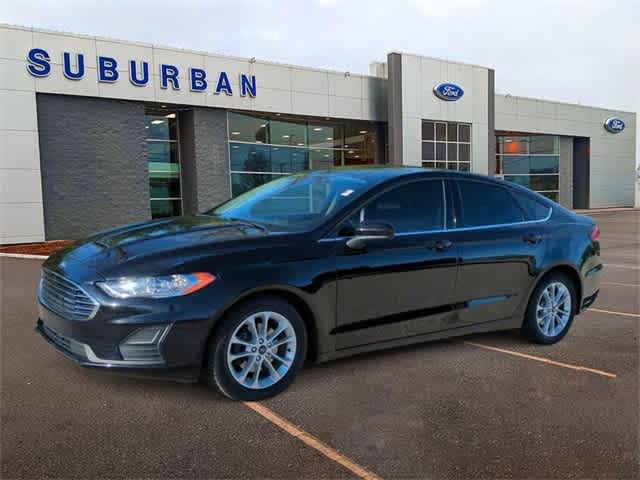 2020 Ford Fusion SE 4