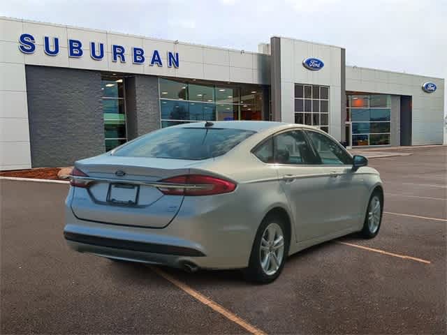 2018 Ford Fusion SE 8