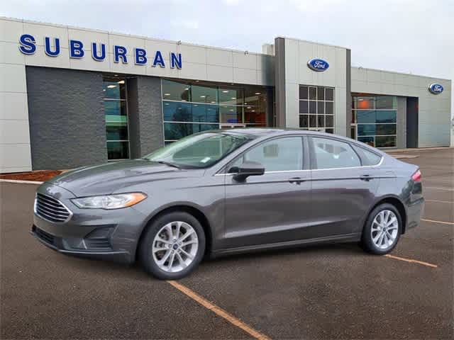 2020 Ford Fusion SE 4