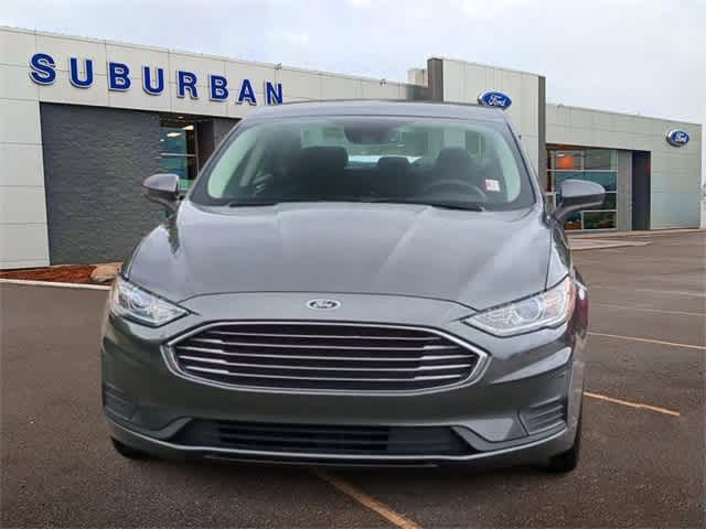 2020 Ford Fusion SE 3