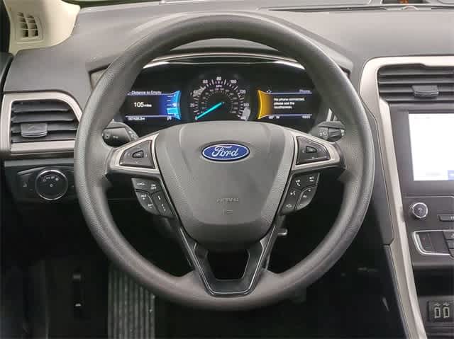 2020 Ford Fusion SE 21