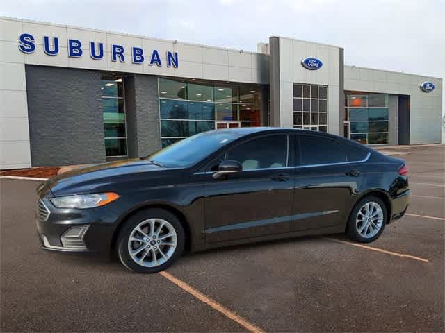 2019 Ford Fusion Hybrid SE 4