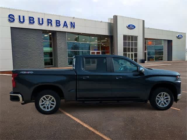 2020 Chevrolet Silverado 1500 LT 4WD Crew Cab 147 9