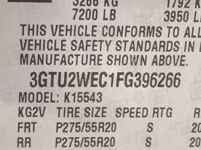 2015 GMC Sierra 1500 Denali 4WD Crew Cab 143.5 38