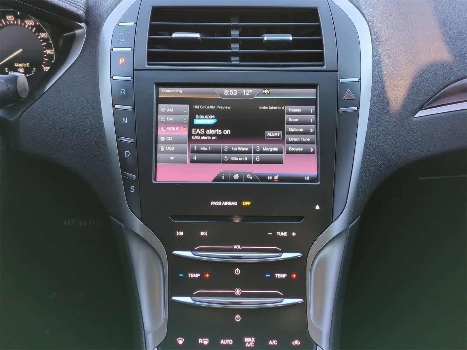 2014 Lincoln MKZ BASE 29