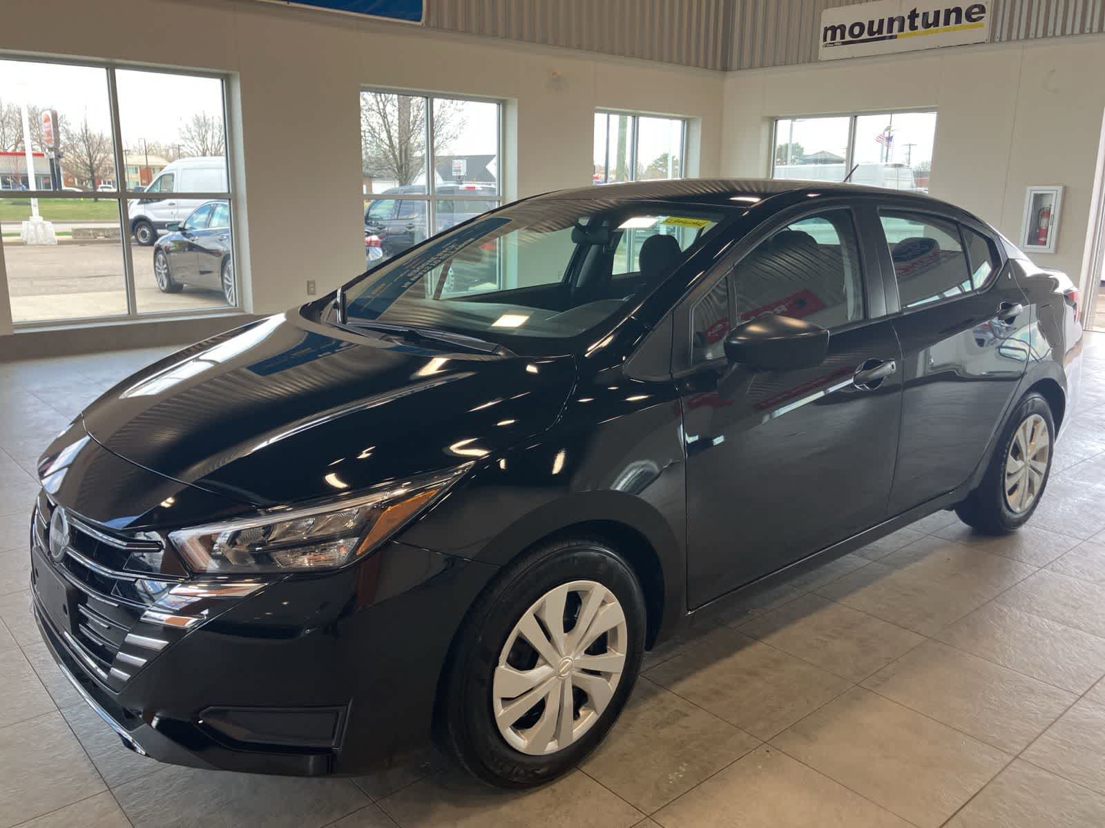 2025 Nissan Versa