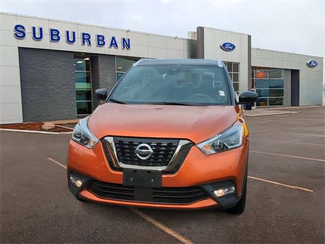 2020 Nissan Kicks SR 3