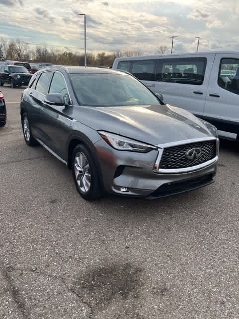 2019 INFINITI QX50 ESSENTIAL 8