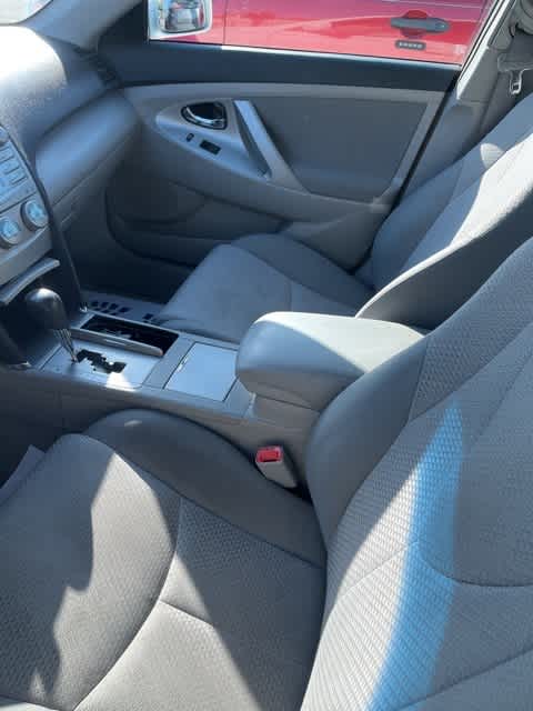 2007 Toyota Camry SE 10