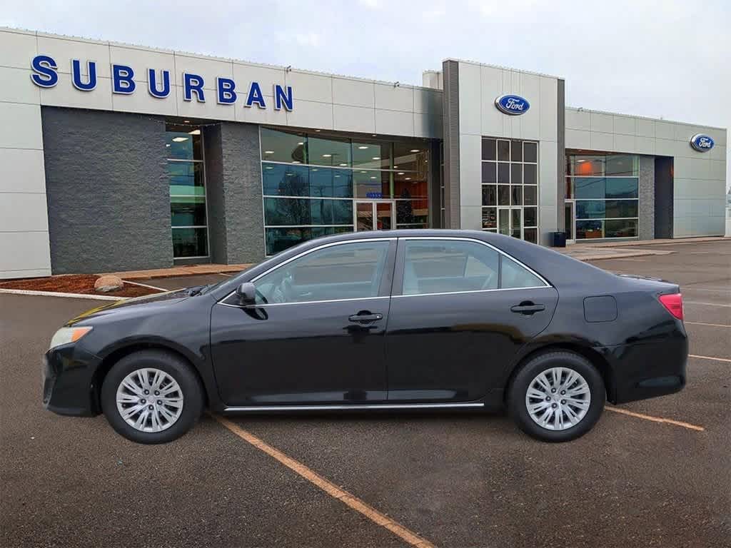 2013 Toyota Camry LE 5