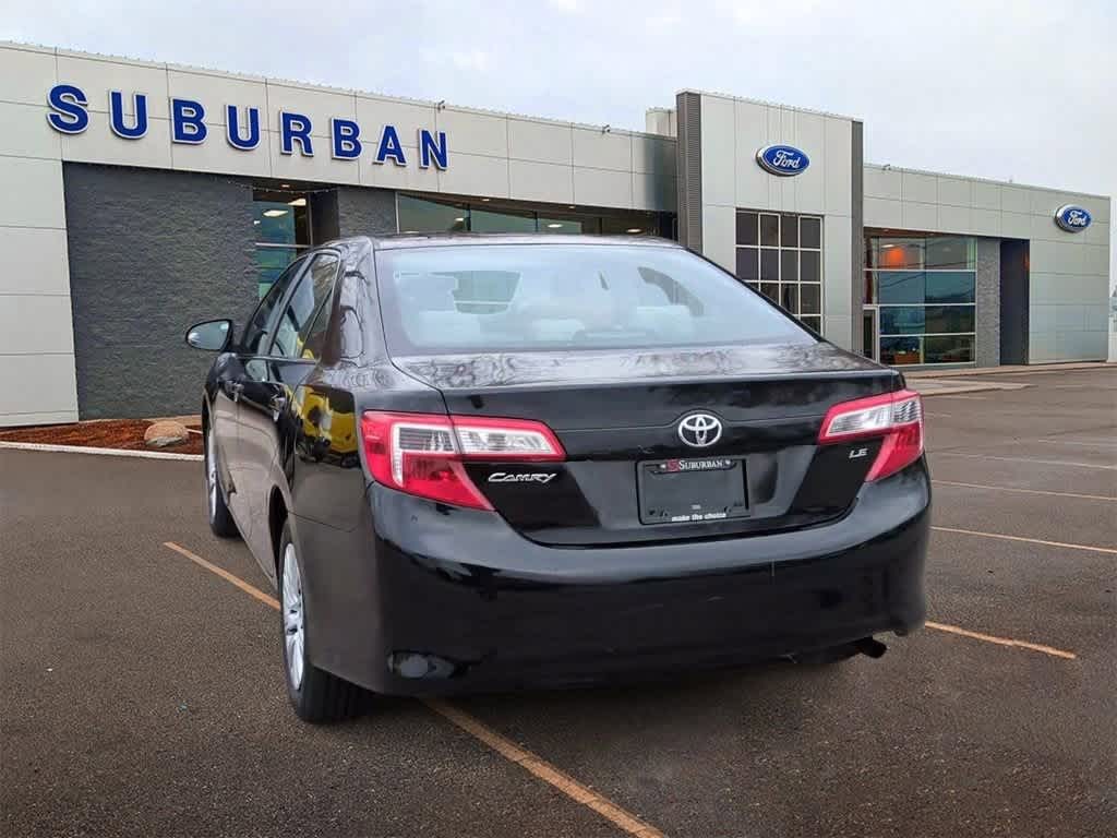 2013 Toyota Camry LE 7