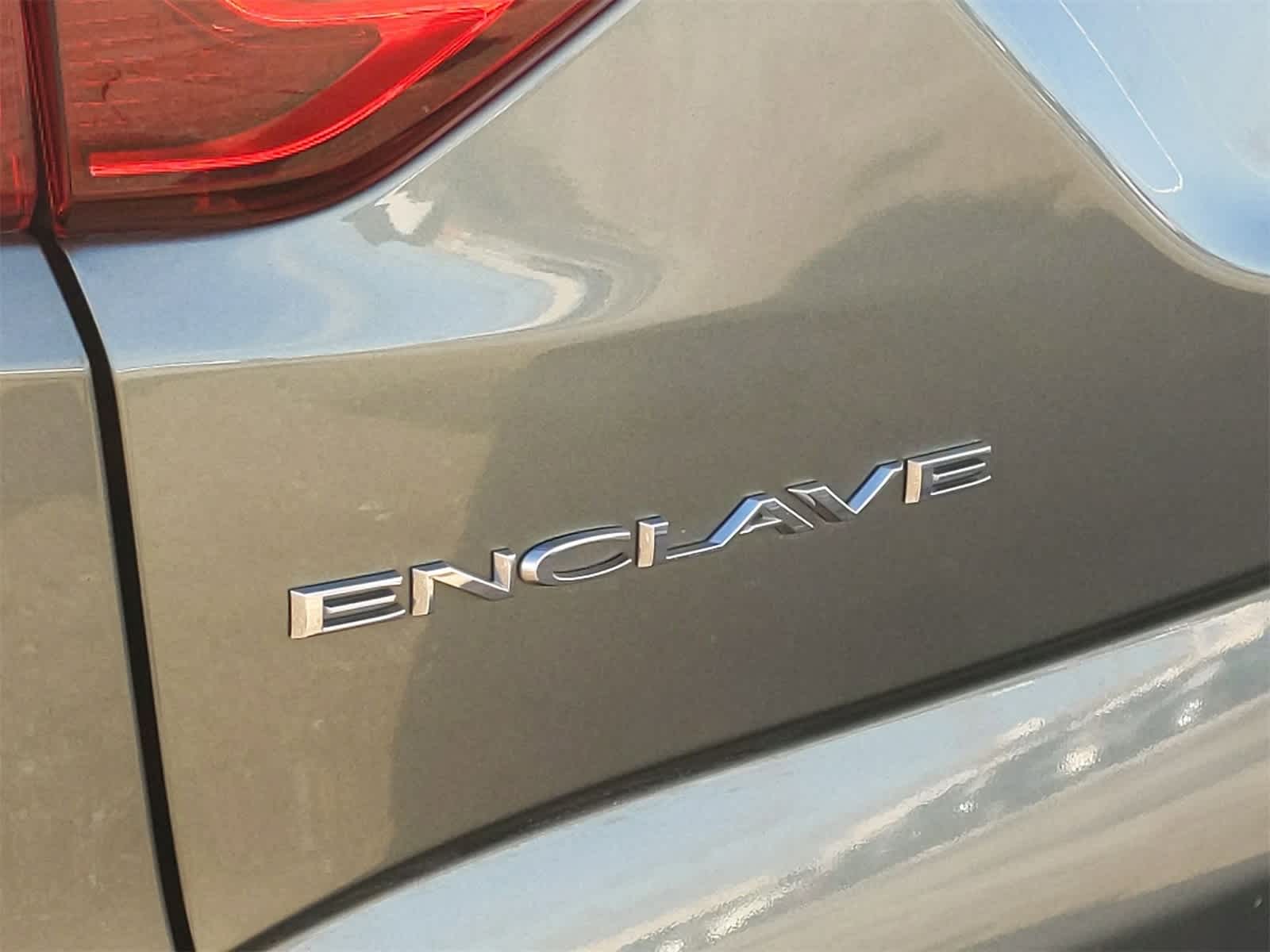 2022 Buick Enclave Essence 13