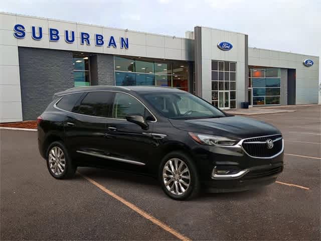 2021 Buick Enclave Essence 2