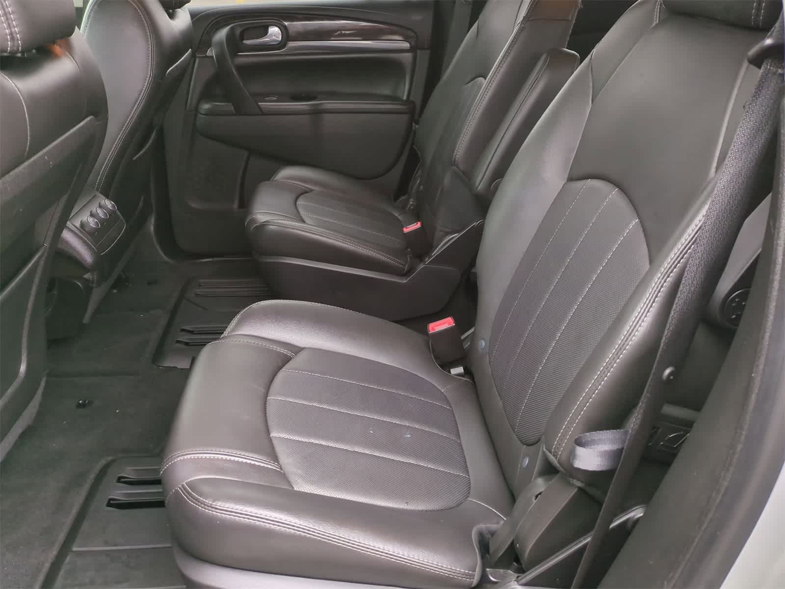 2017 Buick Enclave Leather 19