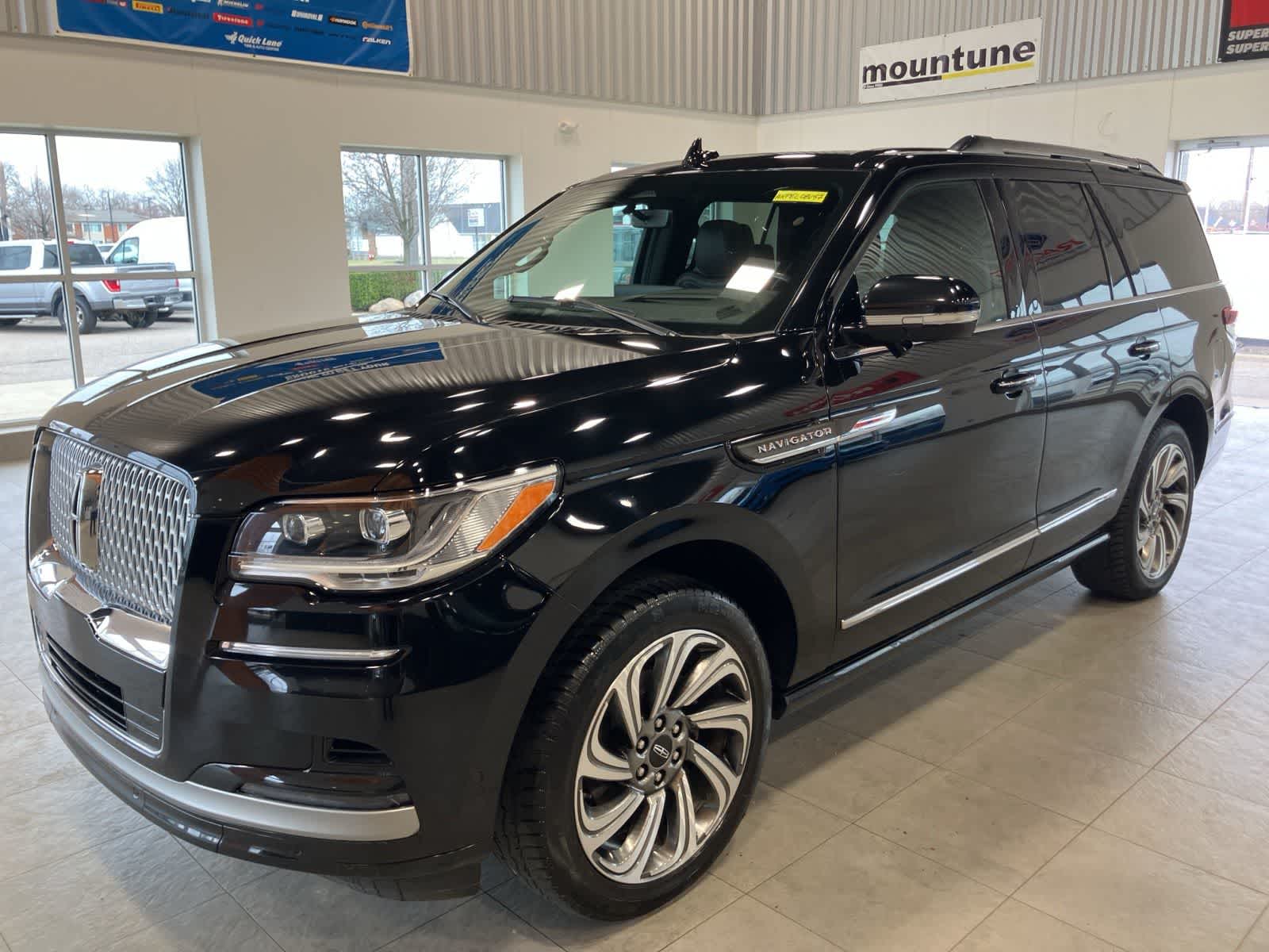 2023 Lincoln Navigator Reserve 4WD