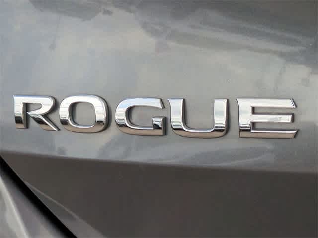 2020 Nissan Rogue S 13