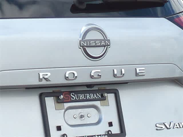 2023 Nissan Rogue SV 13