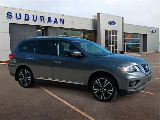 2018 Nissan Pathfinder Platinum 2