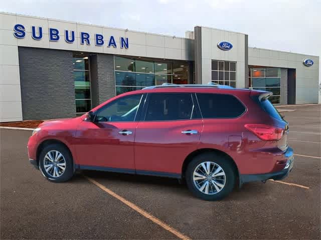 2017 Nissan Pathfinder SL 6