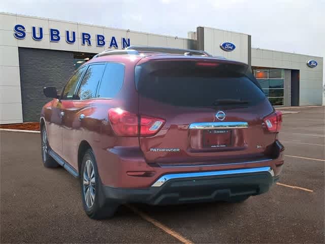 2017 Nissan Pathfinder SL 7