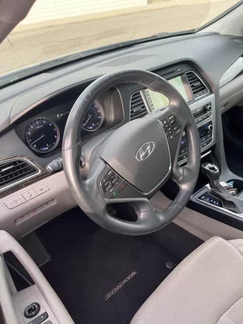 2016 Hyundai Sonata 2.4L Limited 14