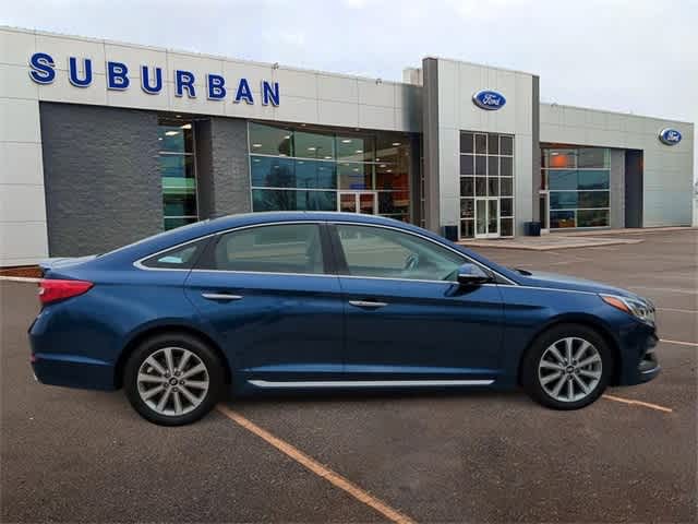 2016 Hyundai Sonata 2.4L Limited 9