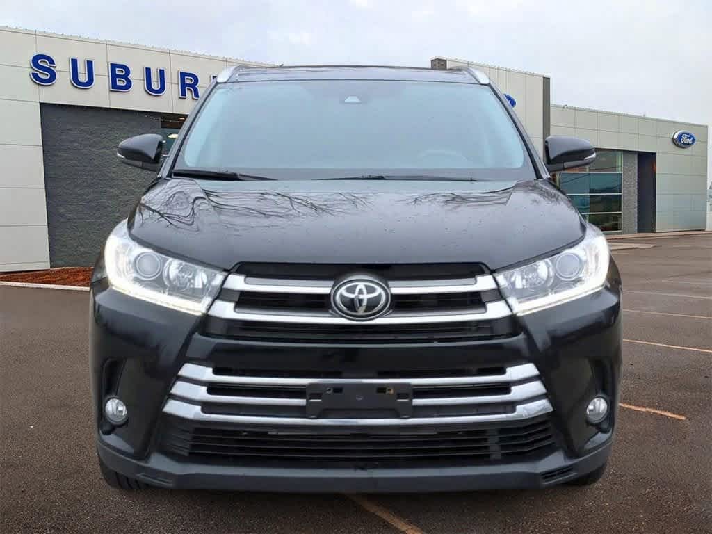 2019 Toyota Highlander  3