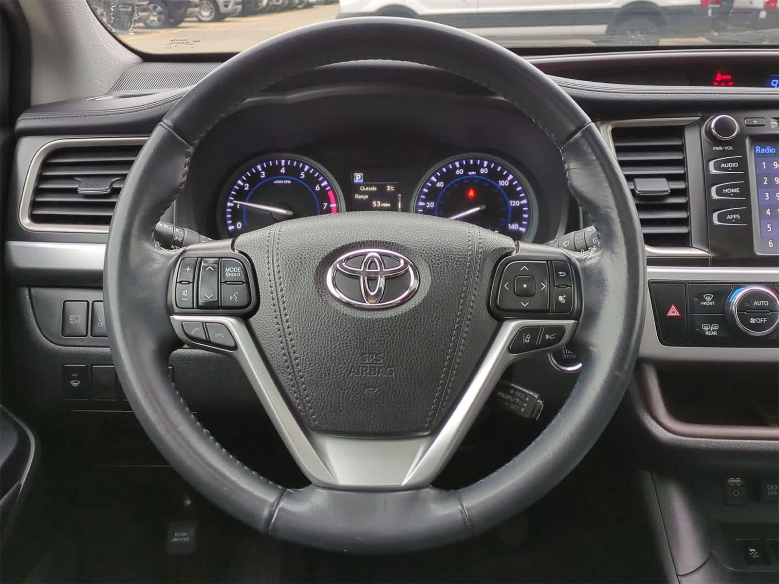 2019 Toyota Highlander  24