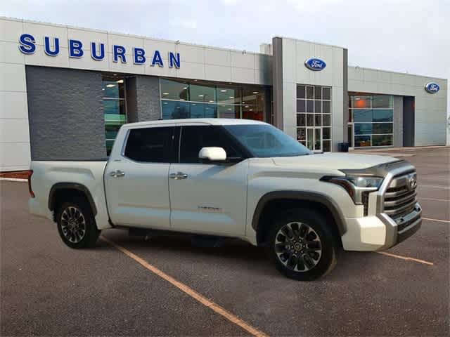 2022 Toyota Tundra Limited CrewMax 5.5 Bed 2