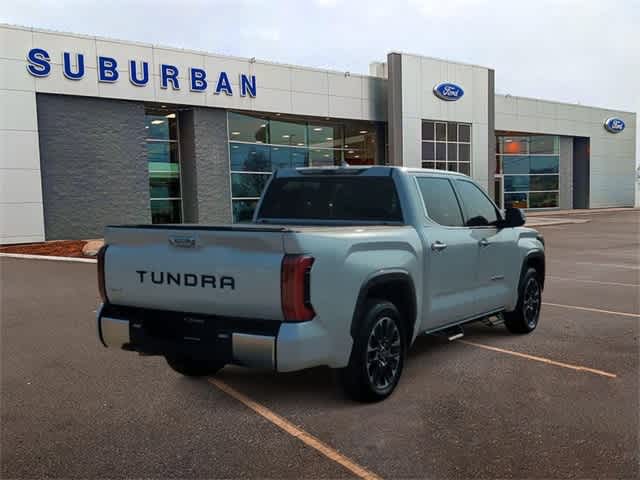 2022 Toyota Tundra Limited CrewMax 5.5 Bed 8