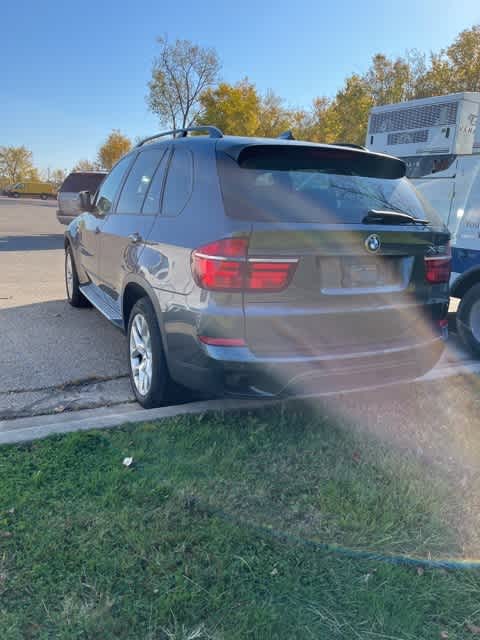 2011 BMW X5 35i Premium 2