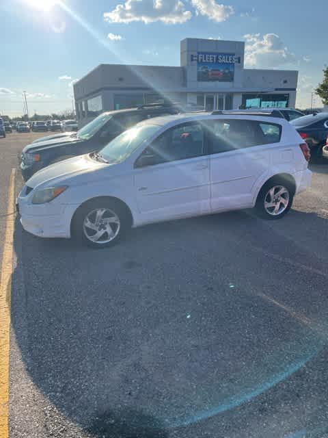 2004 Pontiac Vibe BASE 2