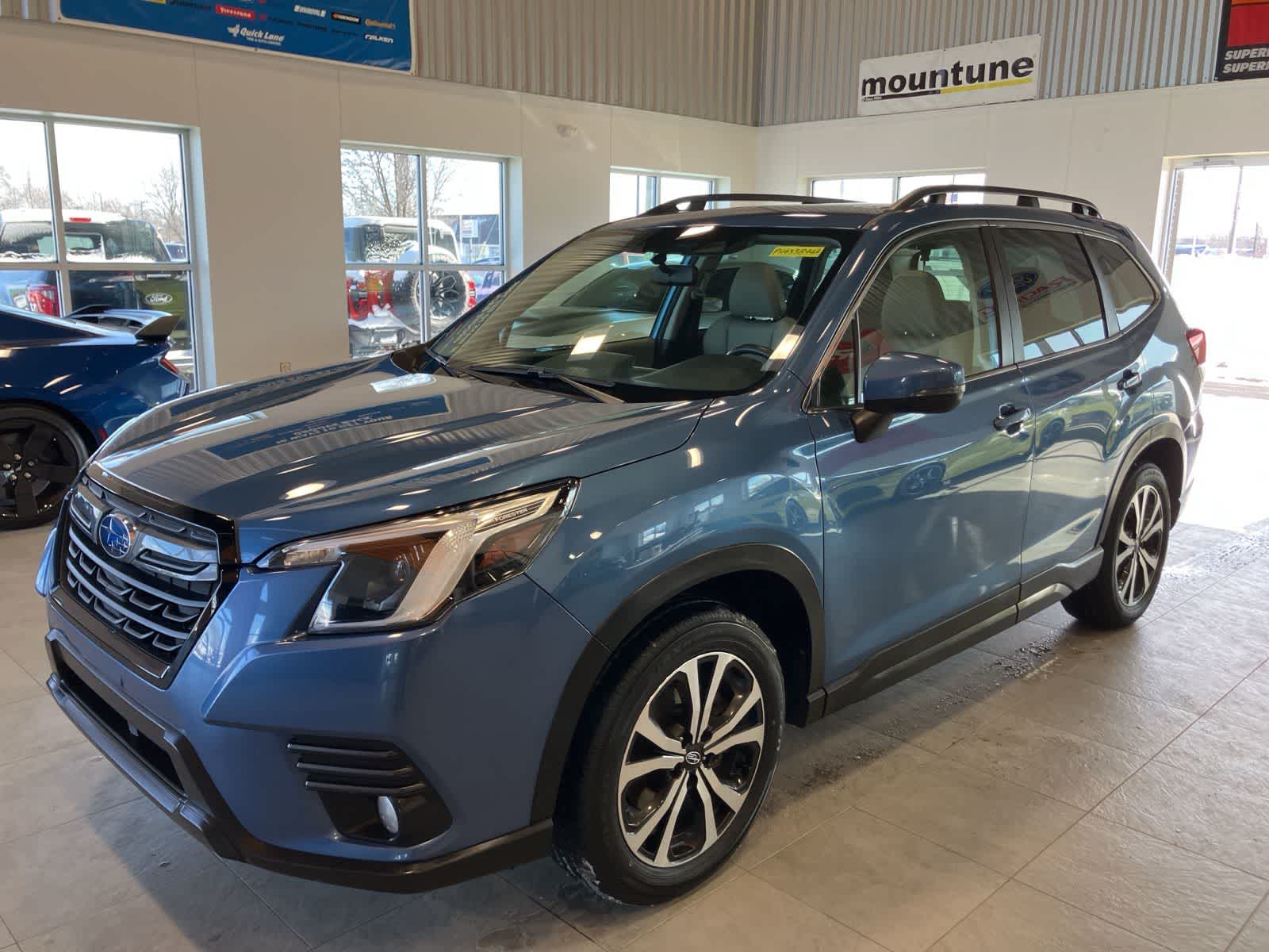 2023 Subaru Forester Limited Crossover AWD